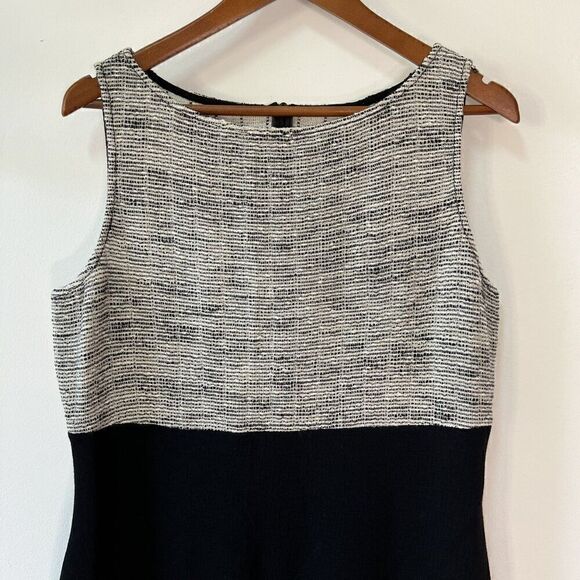 St. John Black and White Wool Blend Boucle Sleeveless Sheath Dress - Picture 3 of 8